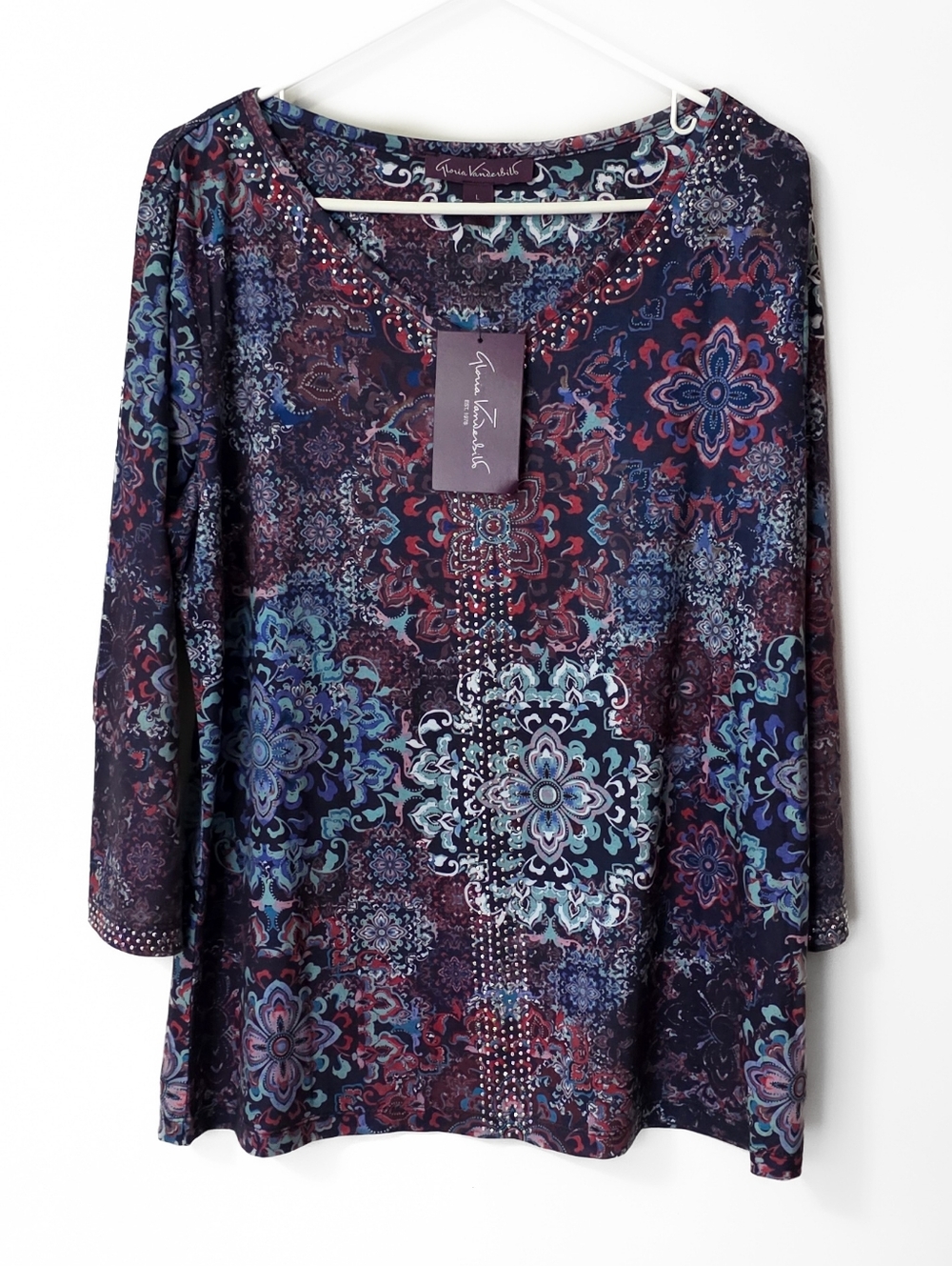 Gloria Vanderbilt Navy Purple Studded Detail V-Neck Top Size Large